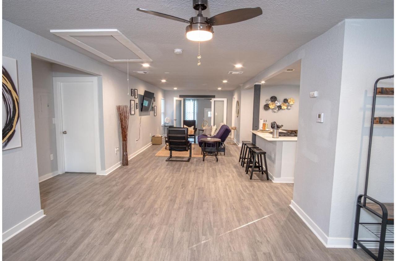 Stylish 4 Br2Ba Renovated Home Near Downtown San Antonio Exterior foto