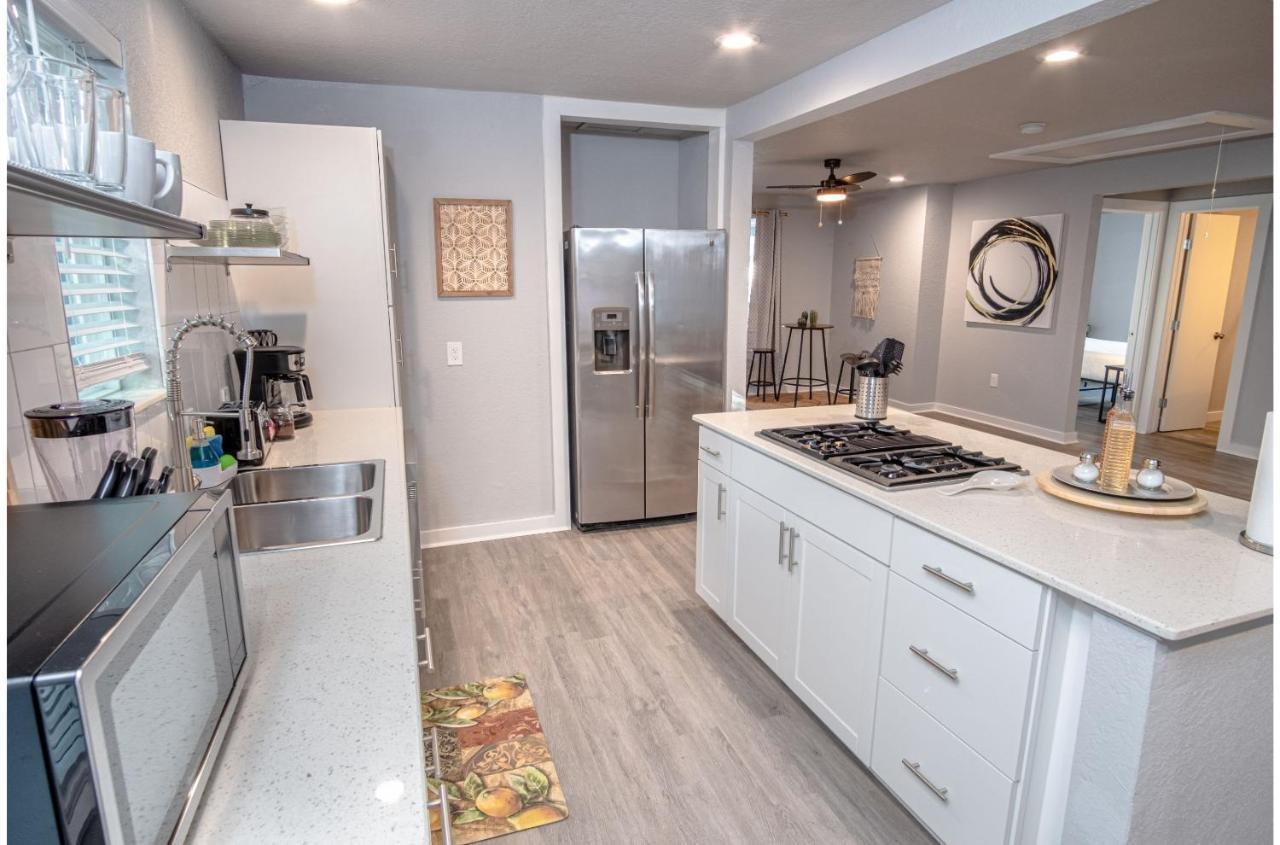 Stylish 4 Br2Ba Renovated Home Near Downtown San Antonio Exterior foto