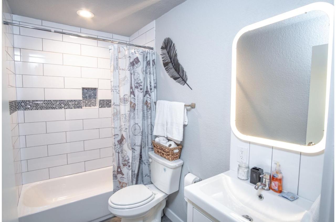 Stylish 4 Br2Ba Renovated Home Near Downtown San Antonio Exterior foto