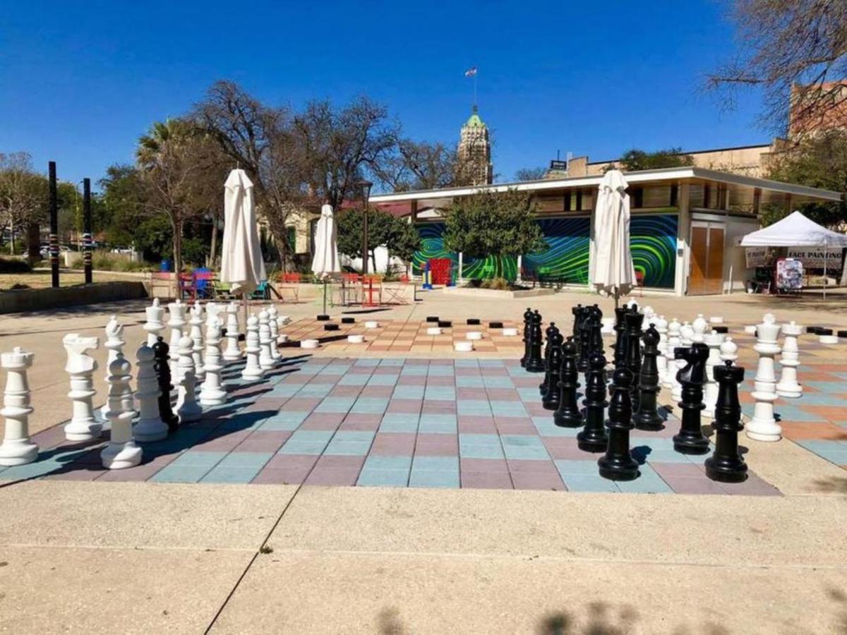 Stylish 4 Br2Ba Renovated Home Near Downtown San Antonio Exterior foto